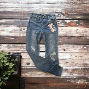 NWT Wax jeans Distressed light size 7/28